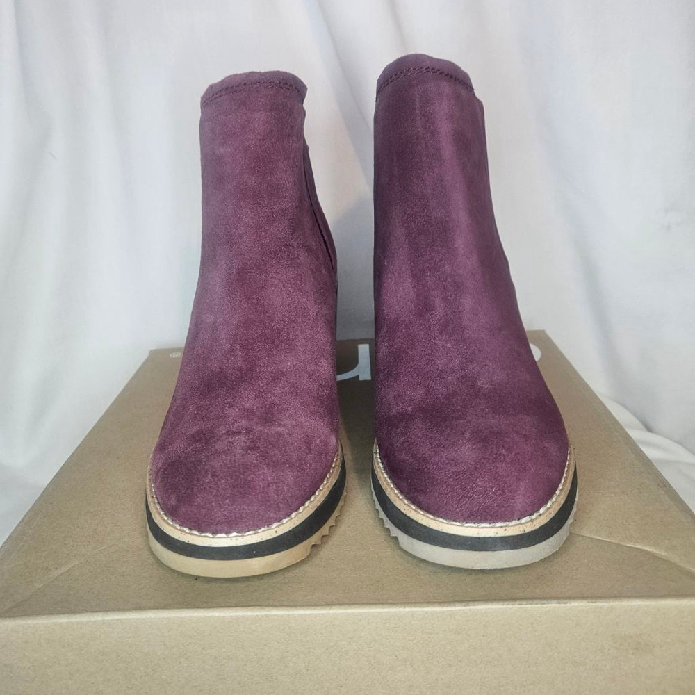 Earth Cleia Dark Red Slip-On Round Toe Casual Wedge Booties NWT Sz 7.5 - Picture 3 of 9